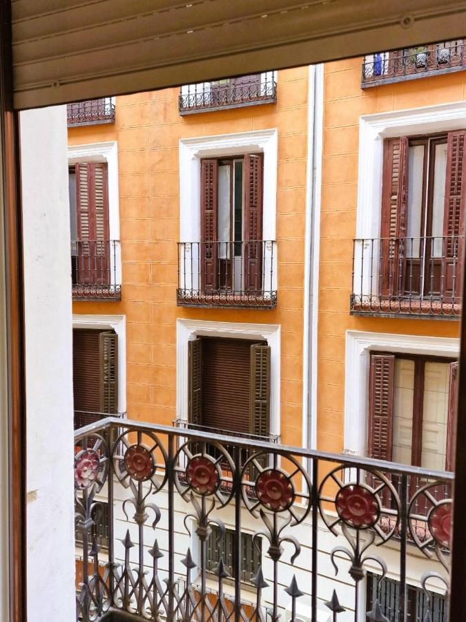 Hostal Comercial Madrid Exterior foto